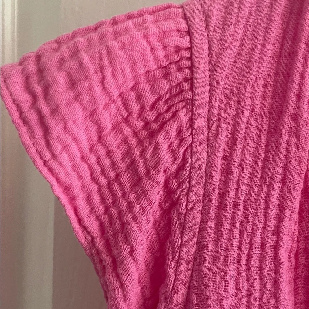 Pink Fuchsia Textured Cap Sleeve top soft size S - Picture 3 of 6